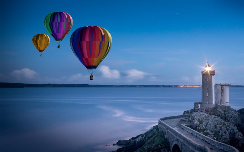 Hot-air balloon holidays Italy