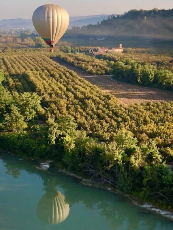 Vacanza in mongolfiera in Piemonte